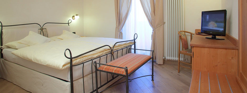 Hotel Ristorante Cassana Лівіньо Екстер'єр фото